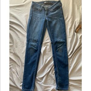Levi’s denim curve jeans